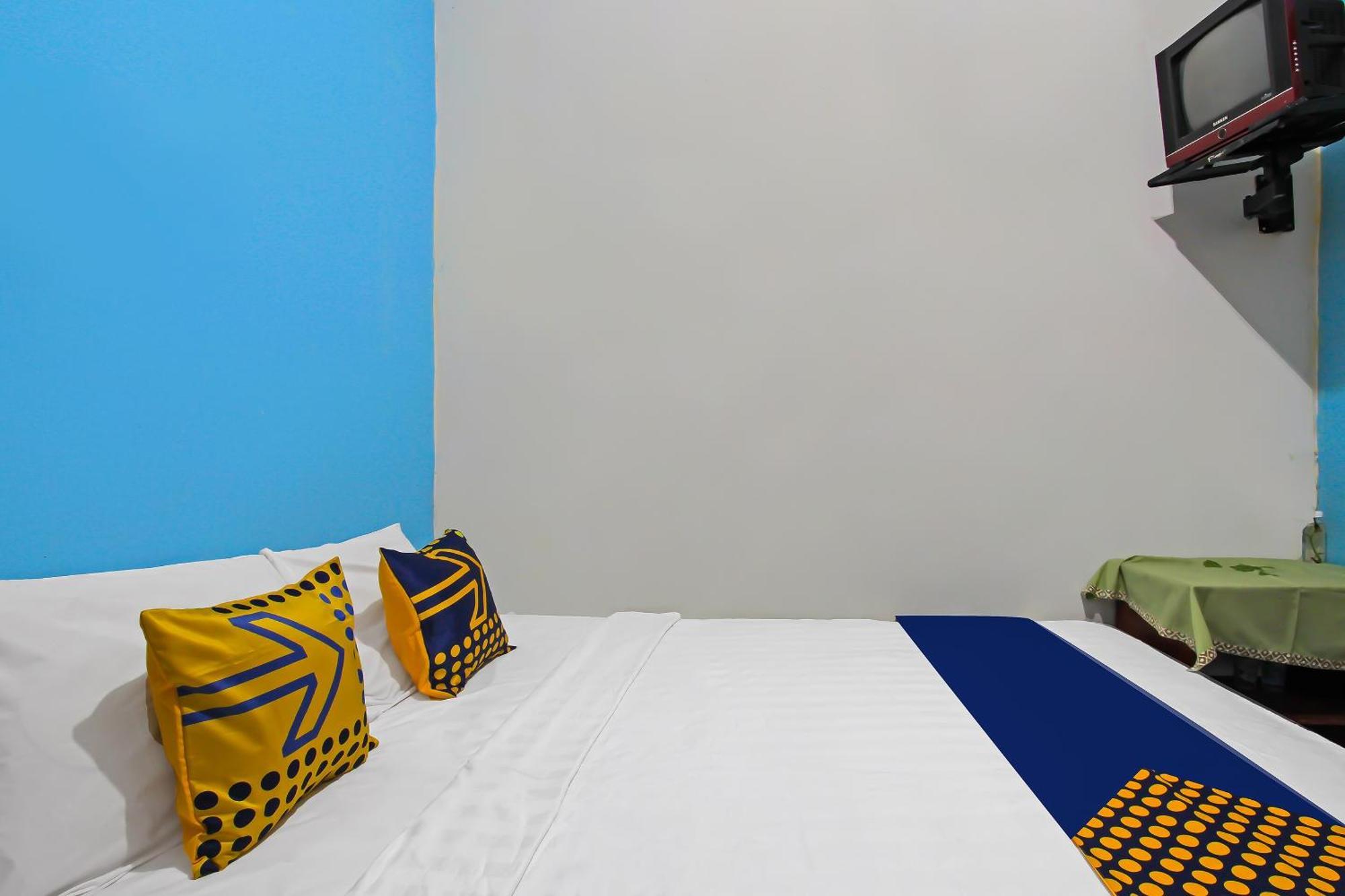 Spot On 91911 Rejeki Homestay Syariah Malioboro Yogyakarta Exterior foto
