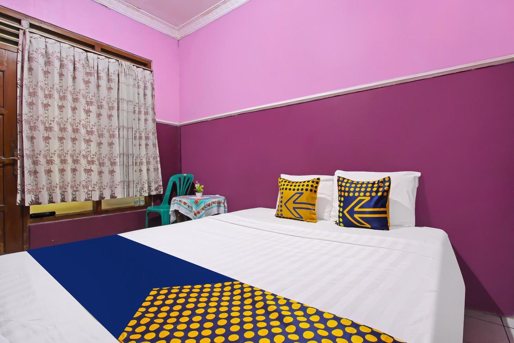 Spot On 91911 Rejeki Homestay Syariah Malioboro Yogyakarta Exterior foto